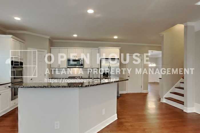 500 Abernathy Oaks Way - Photo 7 of 22