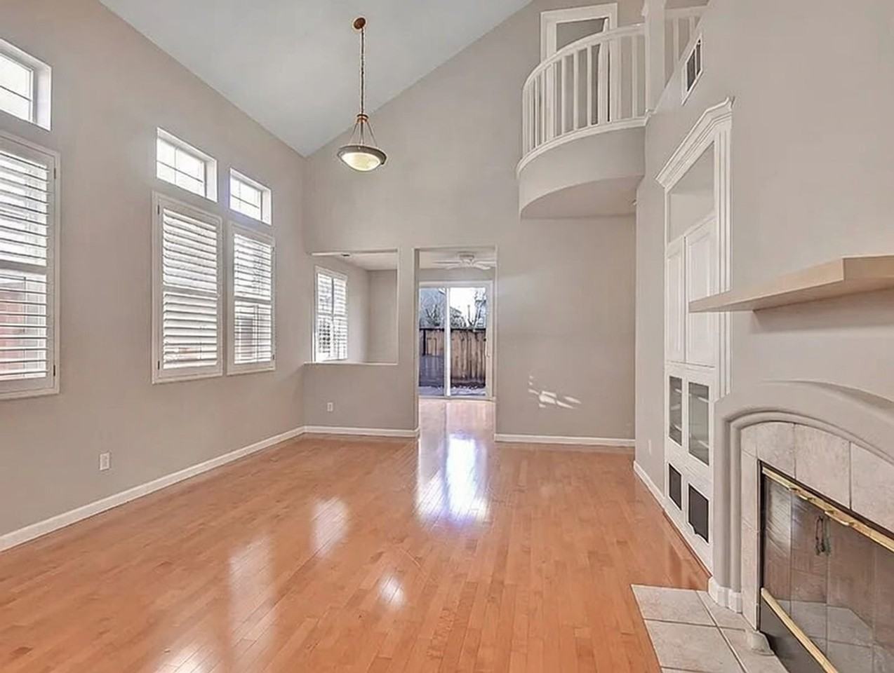 2751 Labecca Ct - Photo 3 of 10