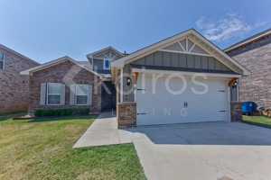 featured image of 904 Nw 4th St