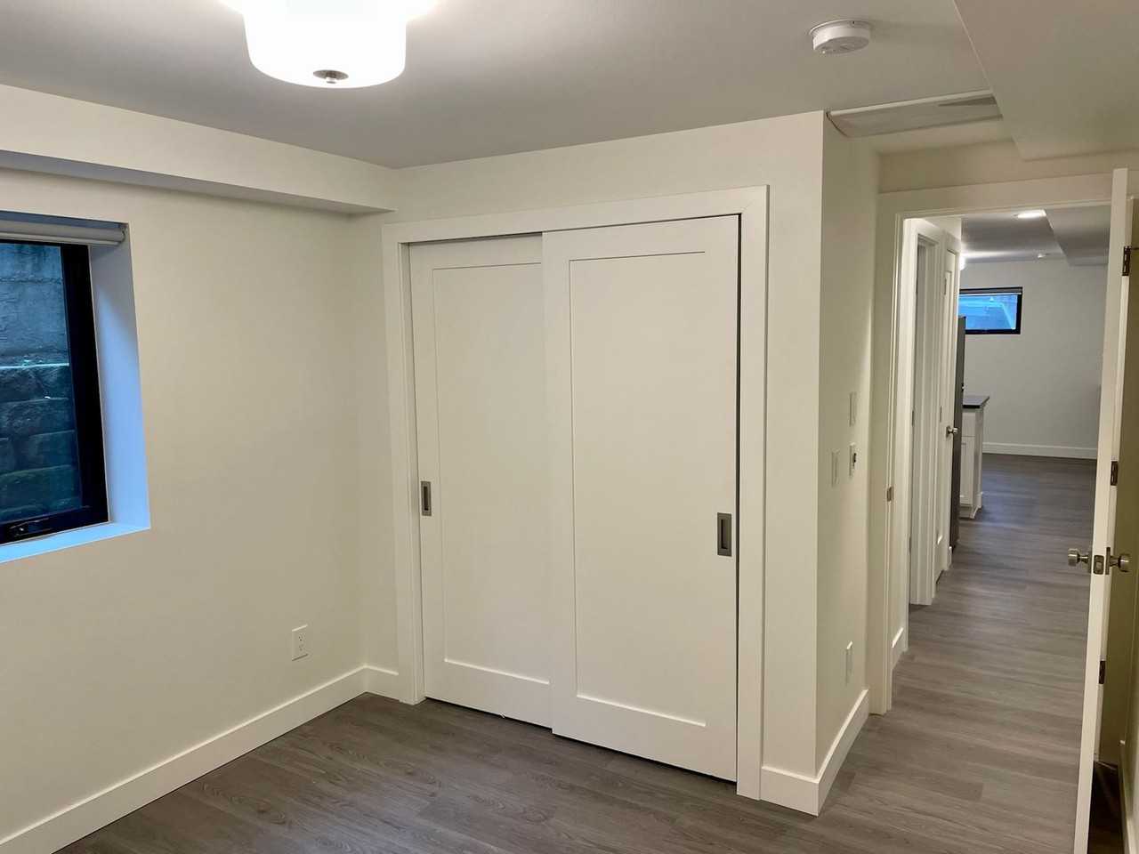 7514 27th Ave Ne - Photo 4 of 15