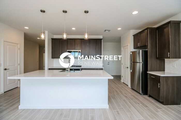 4576 W Stonecrop Dr - Photo 6 of 16