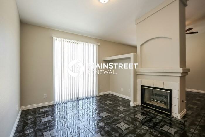 5145 Coral Beach St - Photo 5 of 16