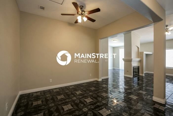 5145 Coral Beach St - Photo 6 of 16