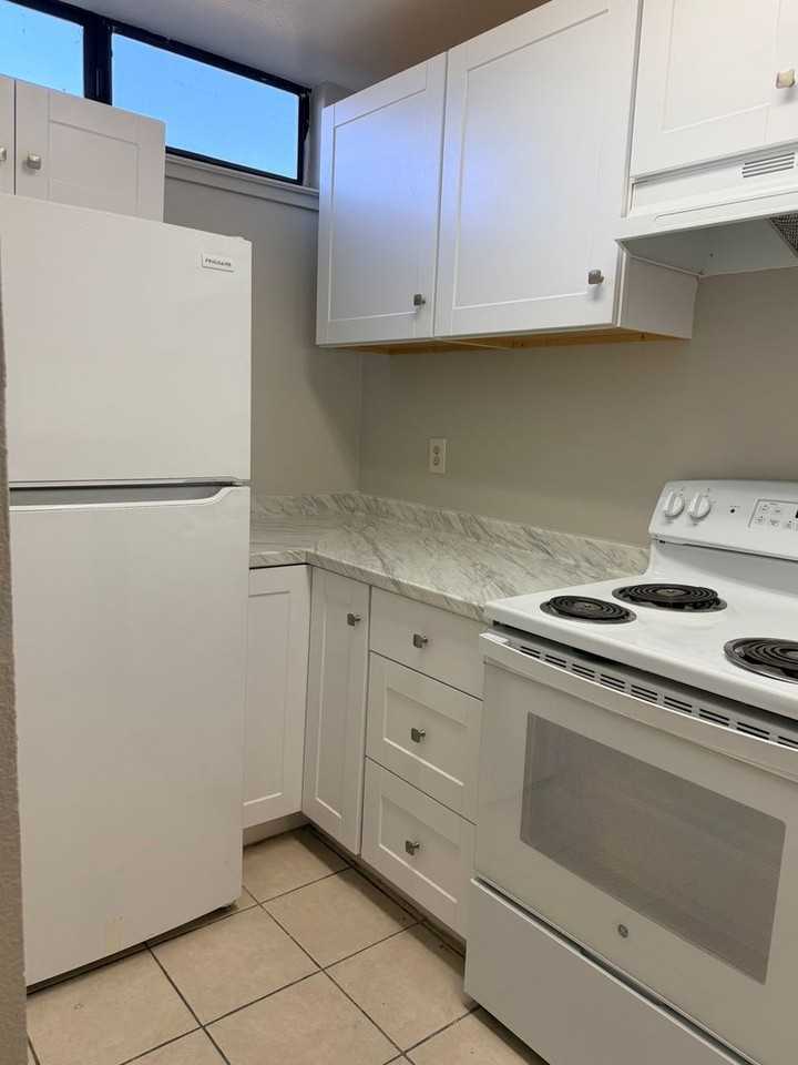 861 Nutmeg Pl #16 - Photo 4 of 15