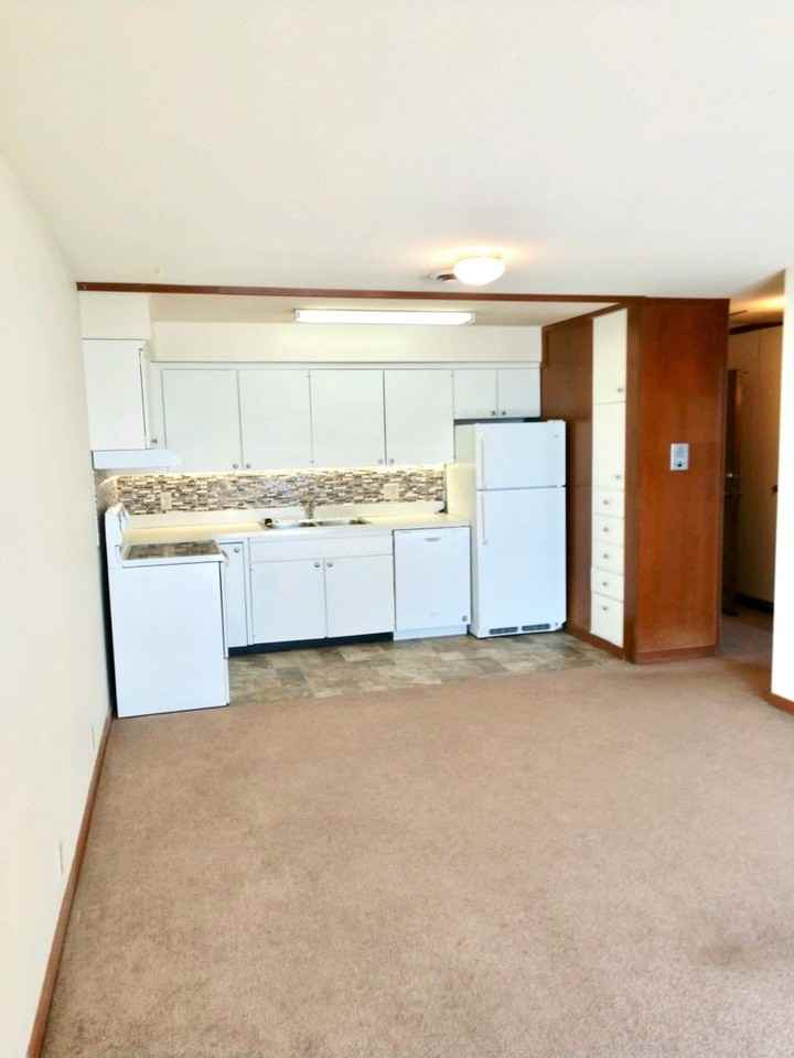 2501 N St #411 - Photo 2 of 9