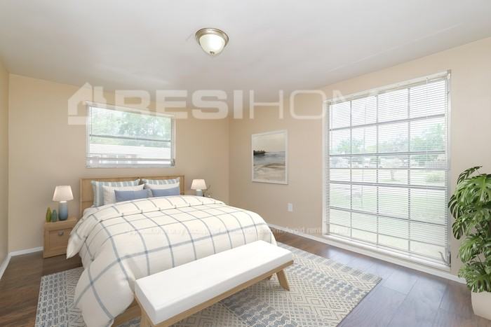 10820 Oakdale Ave - Photo 7 of 18