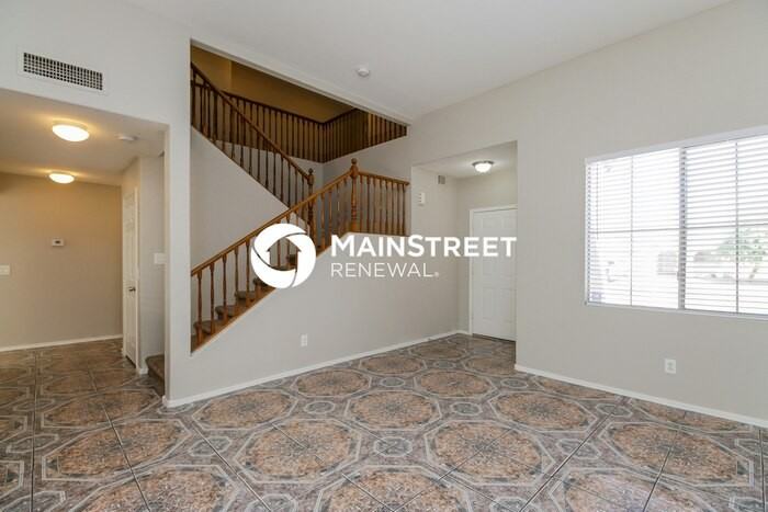 W Hughes Dr - Photo 4 of 17