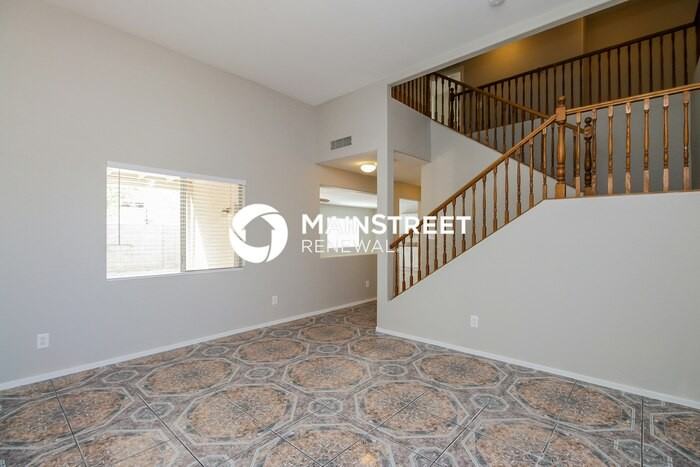 W Hughes Dr - Photo 5 of 17