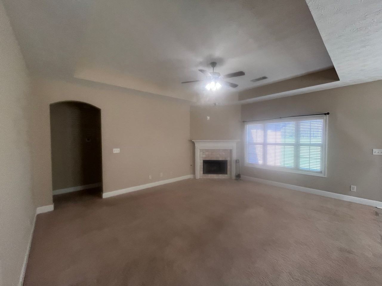 708 Briarcliff Pl - Photo 2 of 22