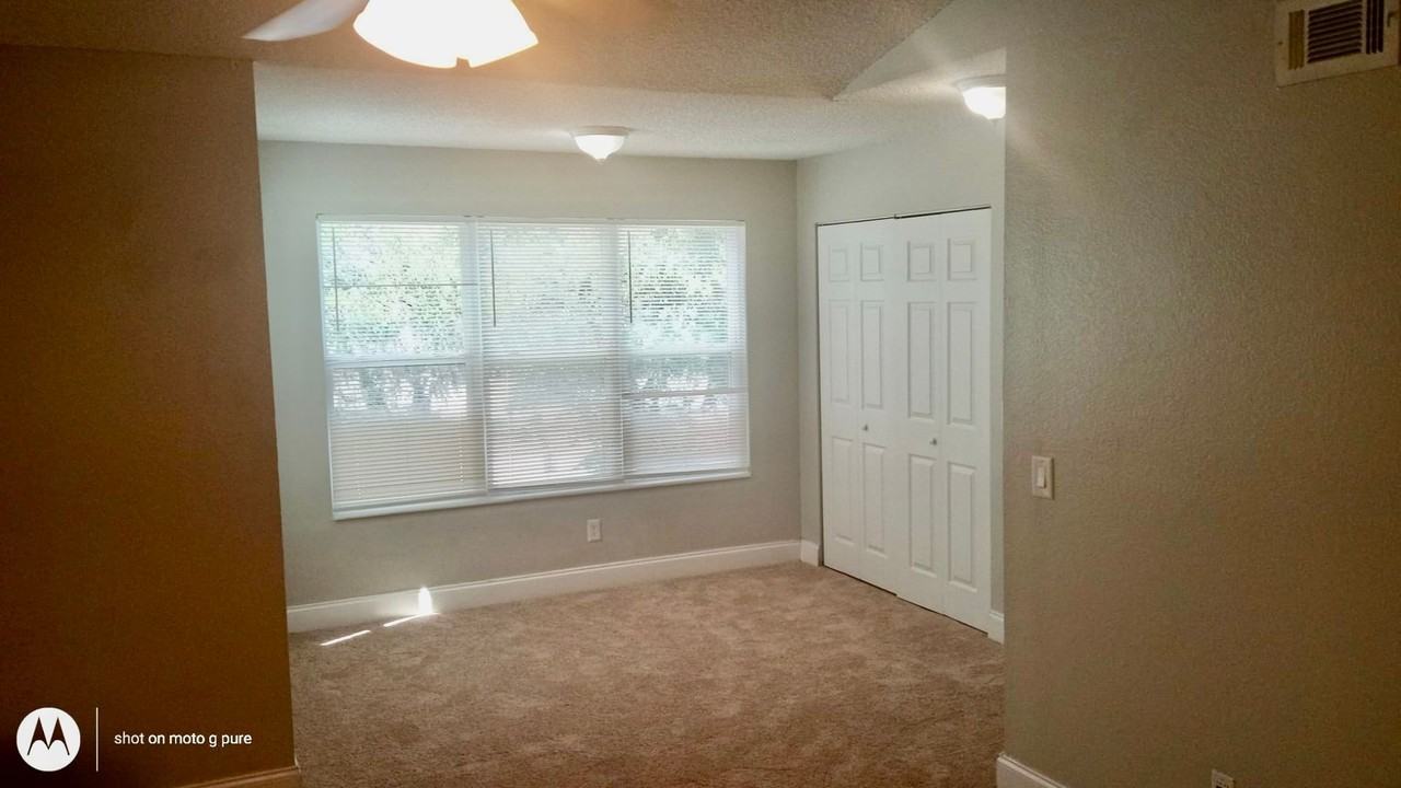 4532 Commander Dr - Photo 5 of 6