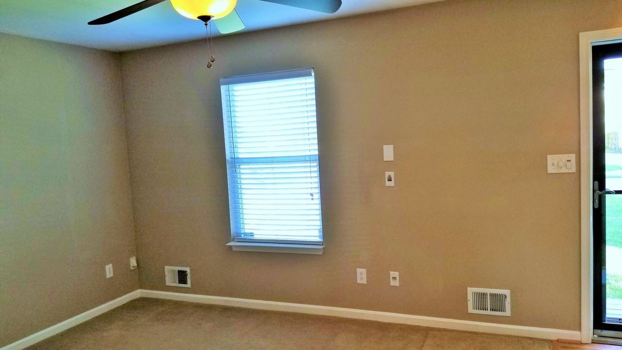 8900 Prospect St - Photo 6 of 50