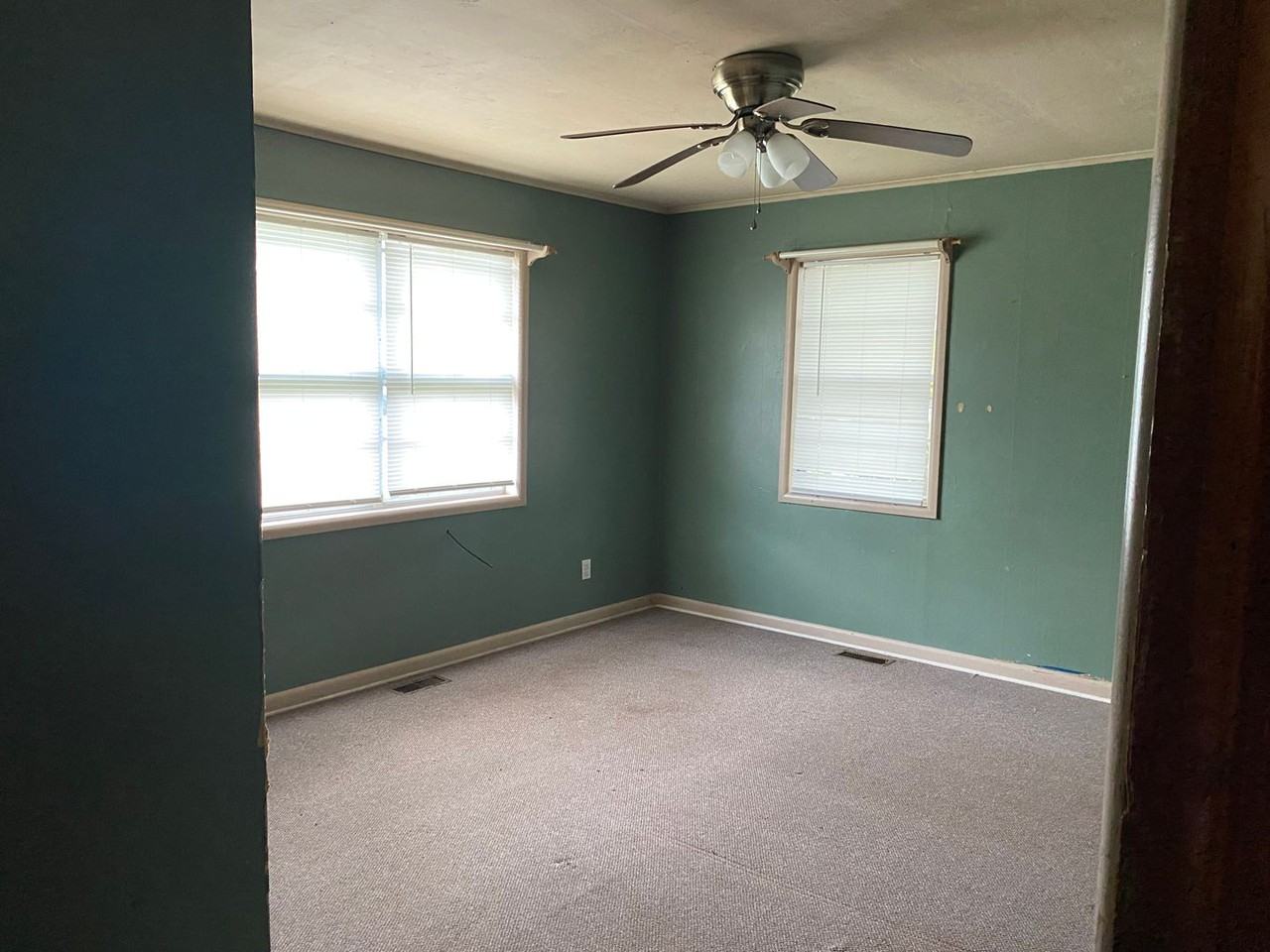 110 State St - Photo 7 of 7