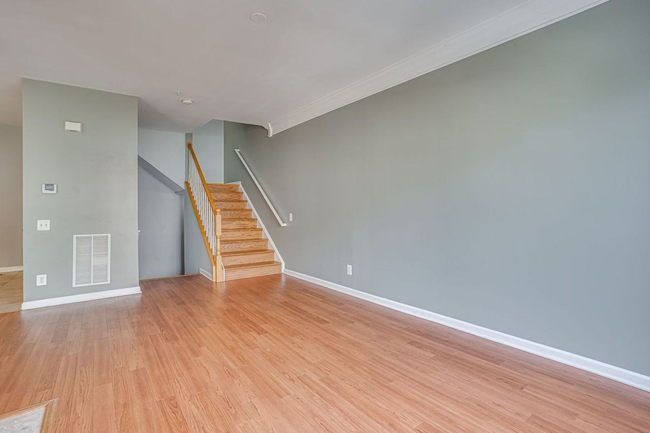 6321 Eagle Ridge Ln - Photo 7 of 39