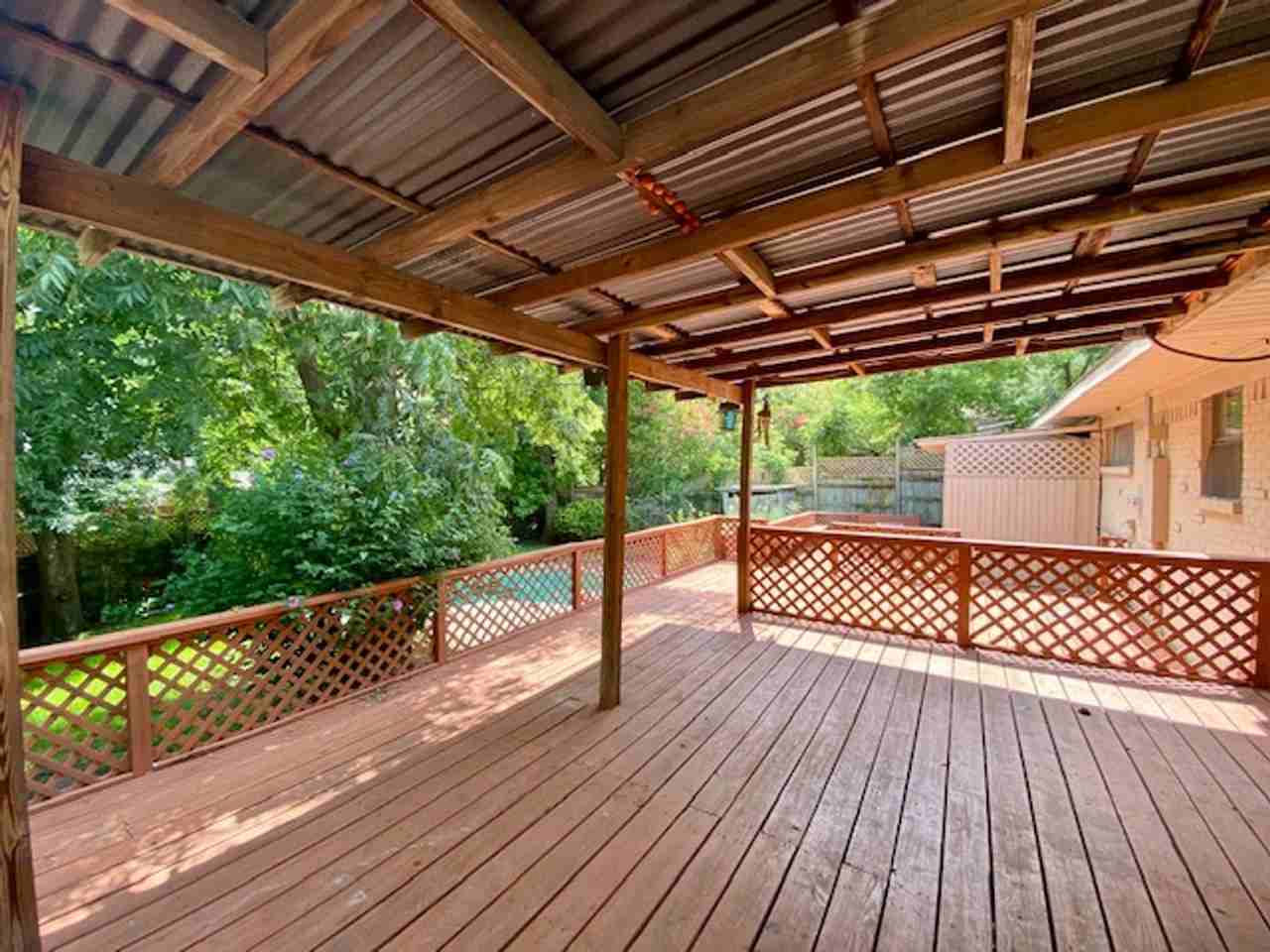 2125 Forest Oaks Dr - Photo 6 of 8