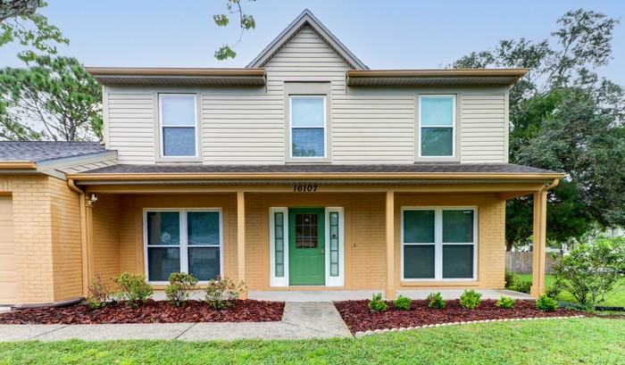 16107 Country Crossing Dr - Photo 2 of 39