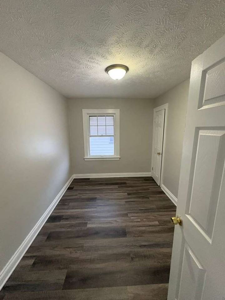 15519 Fernway Dr - Photo 6 of 13