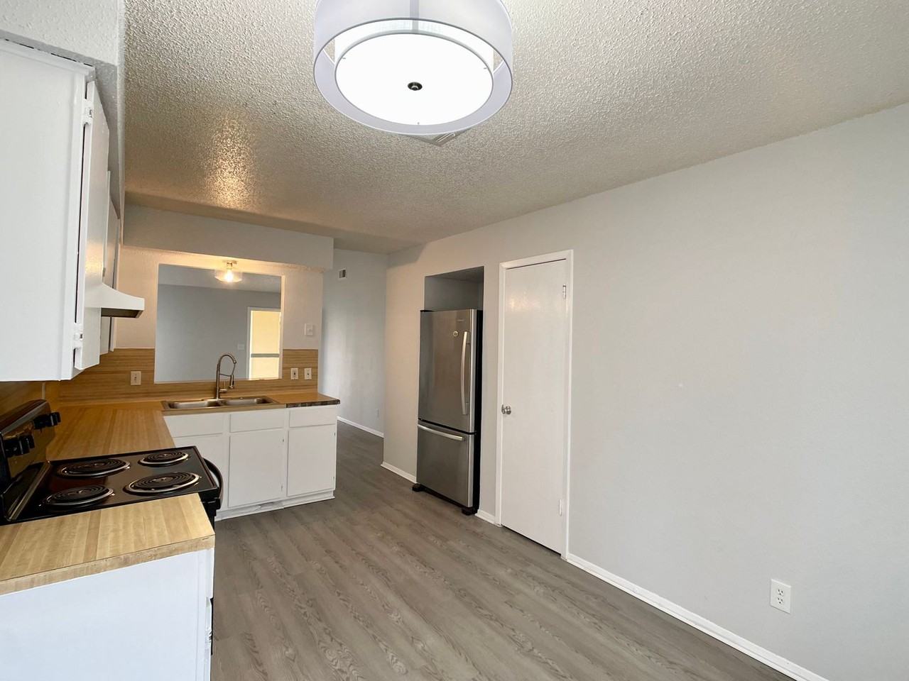 1006B Bird Creek Dr - Photo 6 of 16