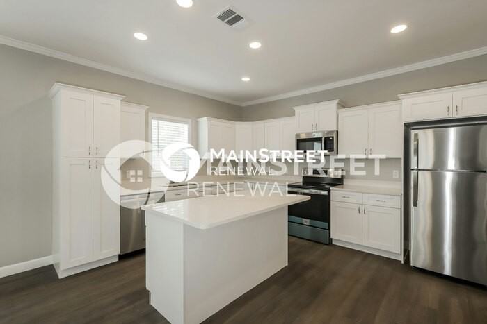 513 Emma St - Photo 7 of 16