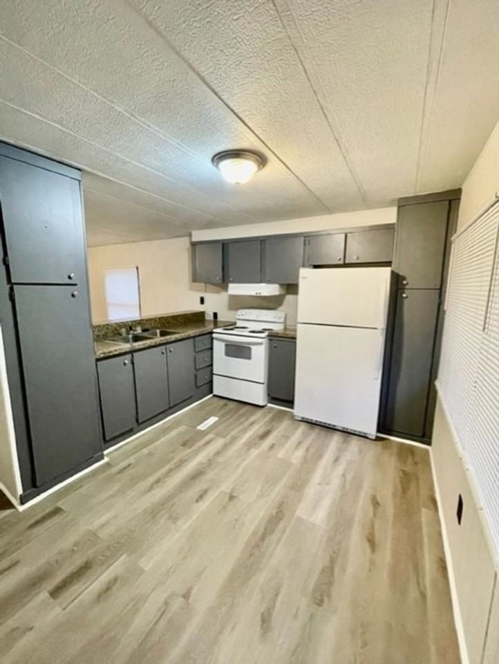 114 Canipe Rd - Photo 5 of 12