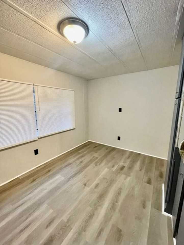 114 Canipe Rd - Photo 6 of 12