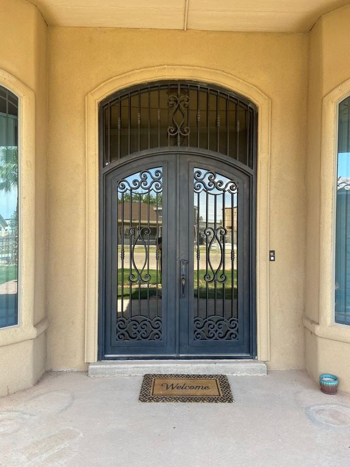 390 Burkett - Photo 5 of 34