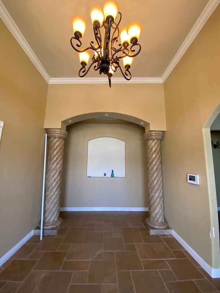 390 Burkett - Photo 6 of 34