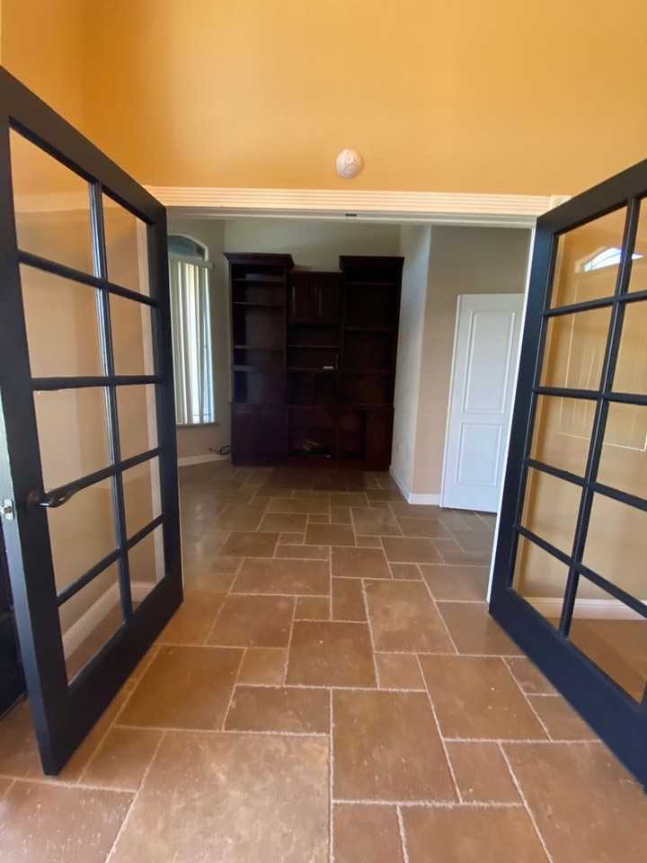 390 Burkett - Photo 7 of 34