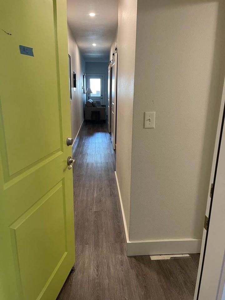 602 4th St - Photo 4 of 19