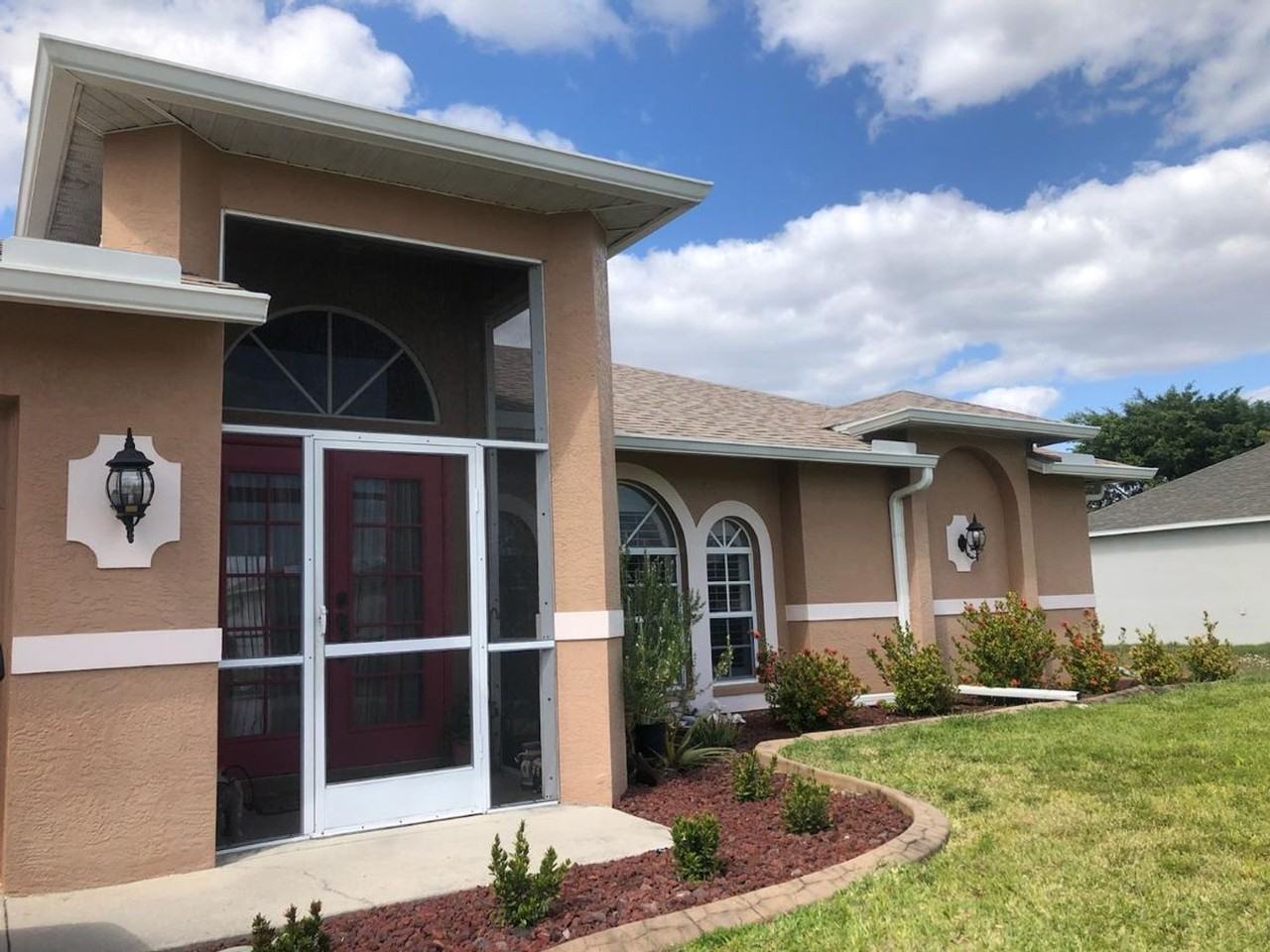 2321 Sw 19th St - Photo 3 of 43