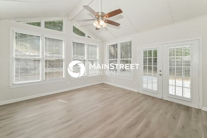 5716 Acapulco Ave - Photo 6 of 16