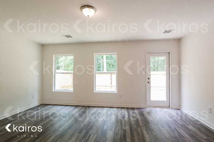 15731 Del Norte Dr - Photo 2 of 15