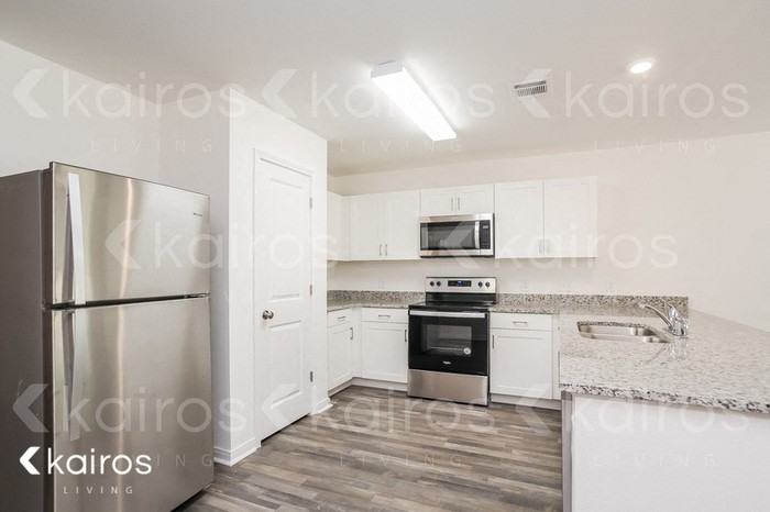 15731 Del Norte Dr - Photo 6 of 15