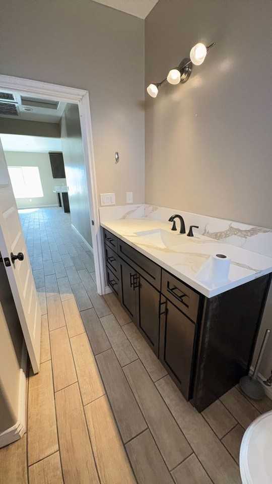 14547 Joshua Rd #1 - Photo 7 of 19