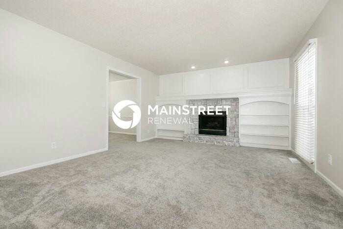 7821 Woodstone Ln - Photo 7 of 18