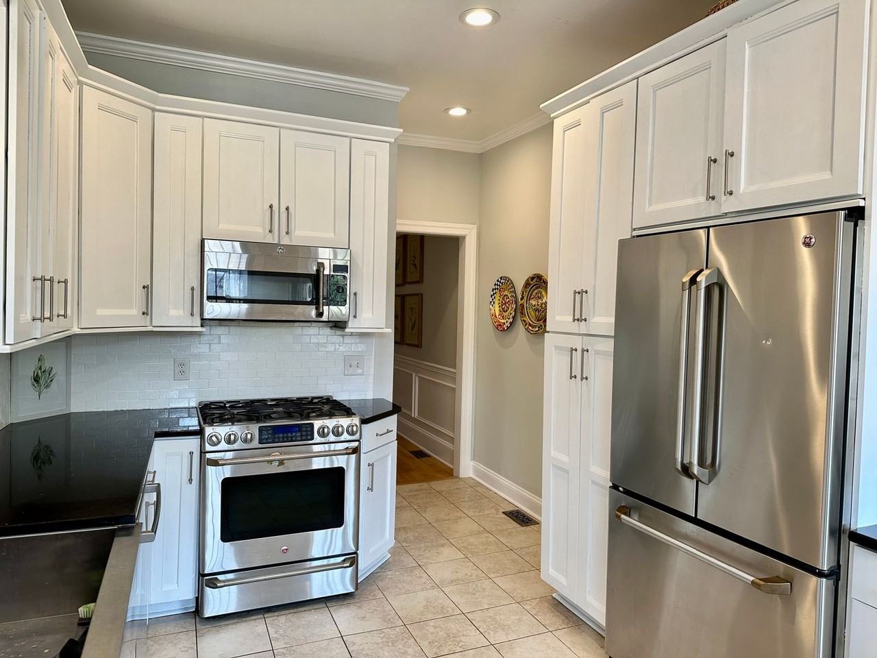 612 4th St Ne - Photo 4 of 43