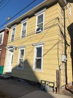 featured image of 812 Monroe St