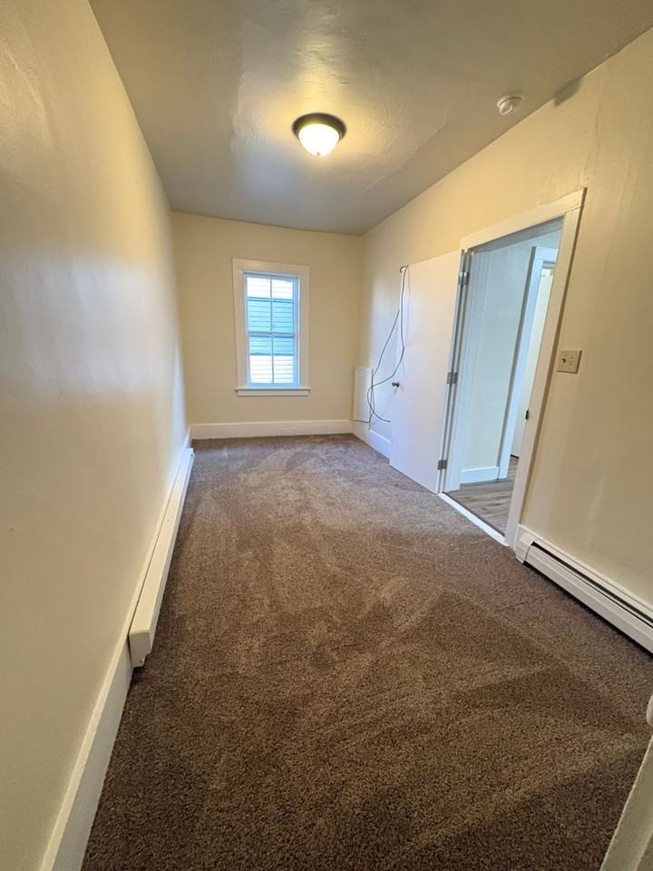 812 Monroe St - Photo 6 of 6