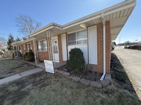 3814 N Sheridan Rd - Photo 1 of 1