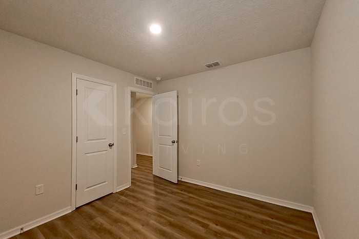 10872 N Frantz Ave - Photo 6 of 19