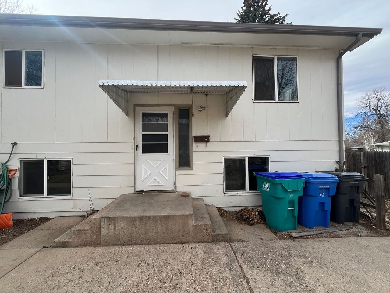 1215 Cherry St - Photo 2 of 21