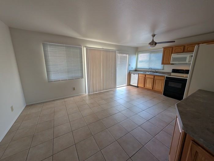 3625 W Caribbean Ln - Photo 5 of 19