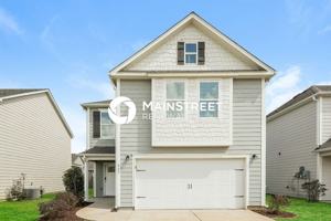 featured image of 925 Hawthorn Ln