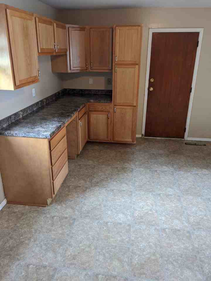 2808 Judith Dr - Photo 5 of 20