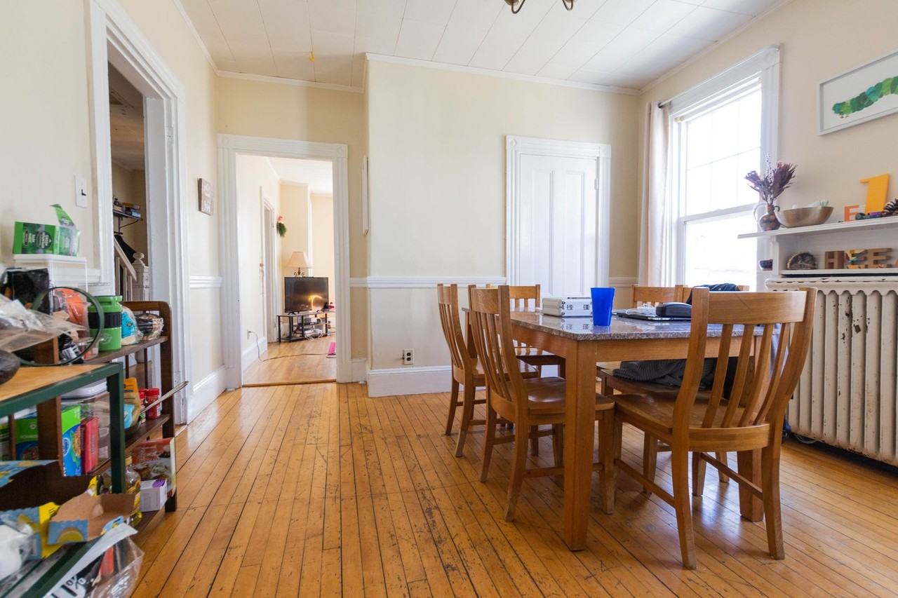 17 Bennett St - Photo 3 of 18