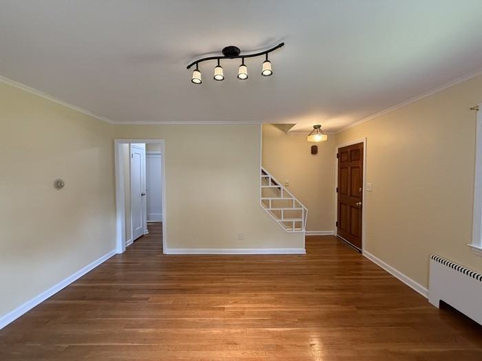 1655 Edward Ter - Photo 4 of 33