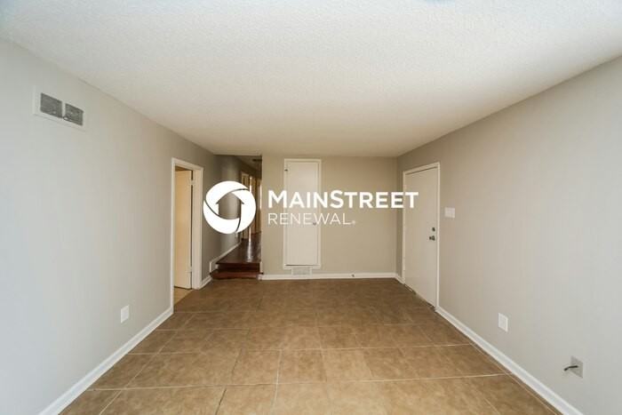 4877 Brentdale Ave - Photo 3 of 16