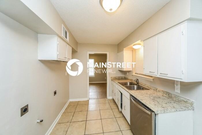 4877 Brentdale Ave - Photo 7 of 16