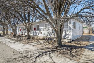 2713 SW 9th - Photo 1 of 1