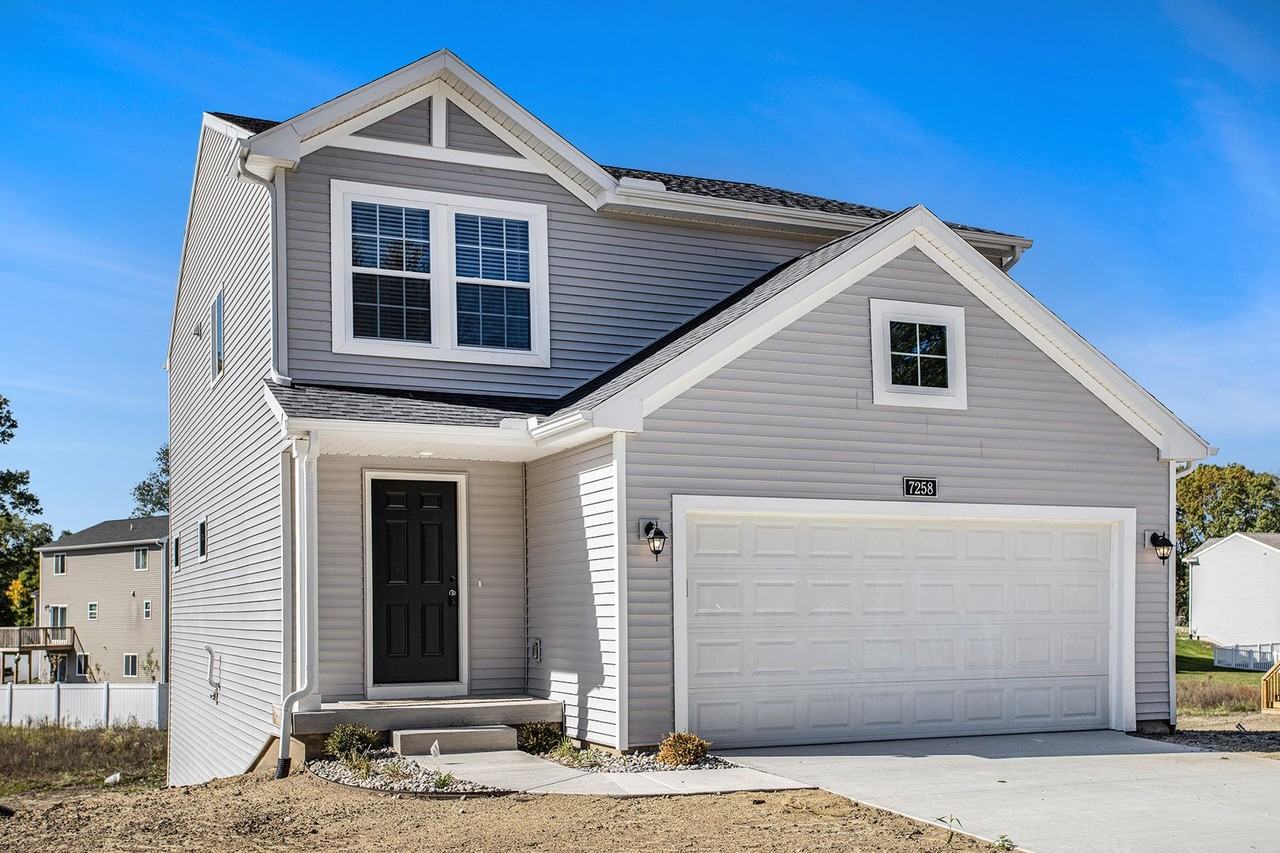 1641 Roosevelt Ct - Photo 3 of 22