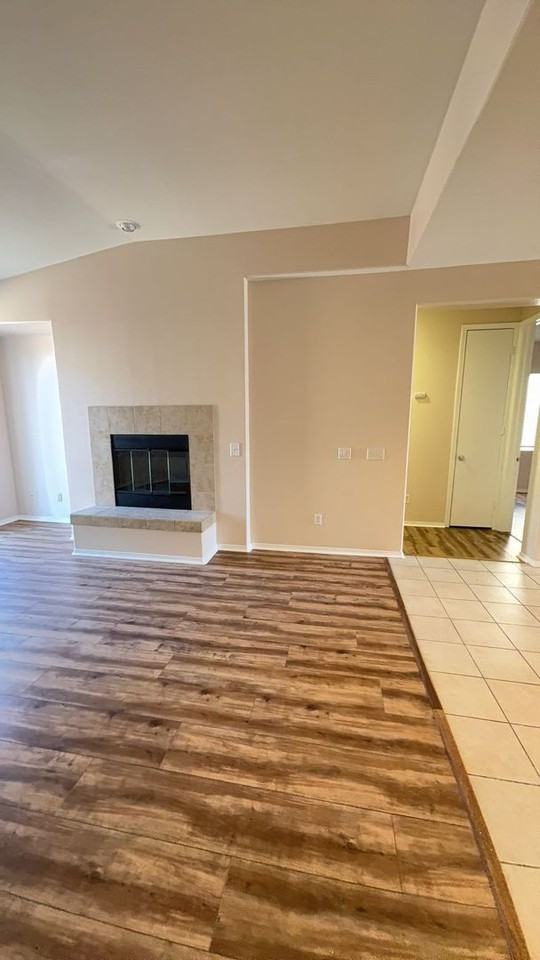 16656 Hastings Pl - Photo 4 of 25